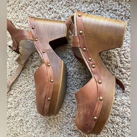 Free People Doub’s Clogs in Tan. Eu size 40 / US size 9.5 - 10. - Picture 9 of 12